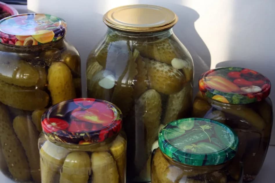 Jak długo mogą stać ogórki kiszone? Sprawdź, aby uniknąć zmarnowania