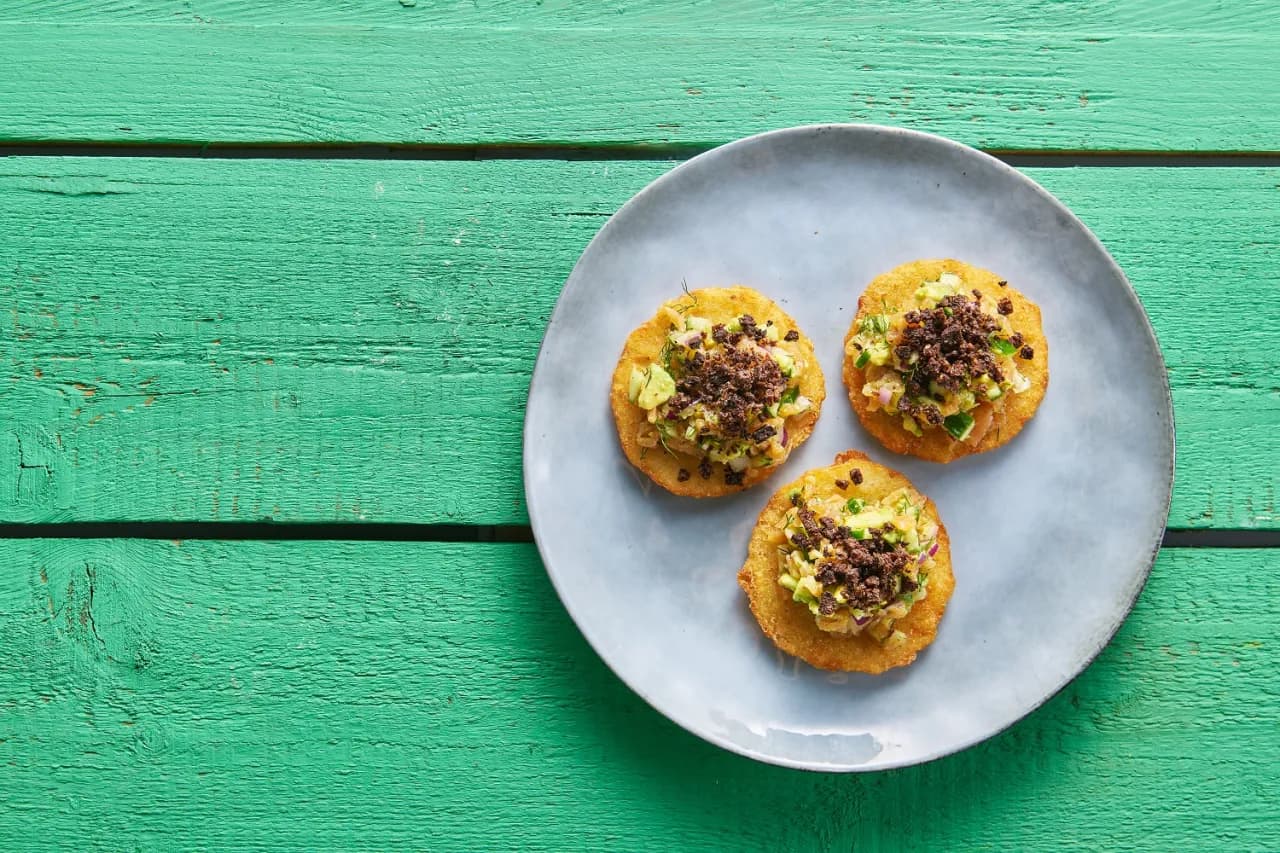 Gdzie kupić mrożone placki ziemniaczane? Sprawdź najlepsze miejsca