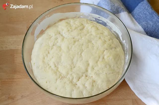 Czy można zamrozić ciasto na pizzę? Sprawdź, jak to zrobić dobrze